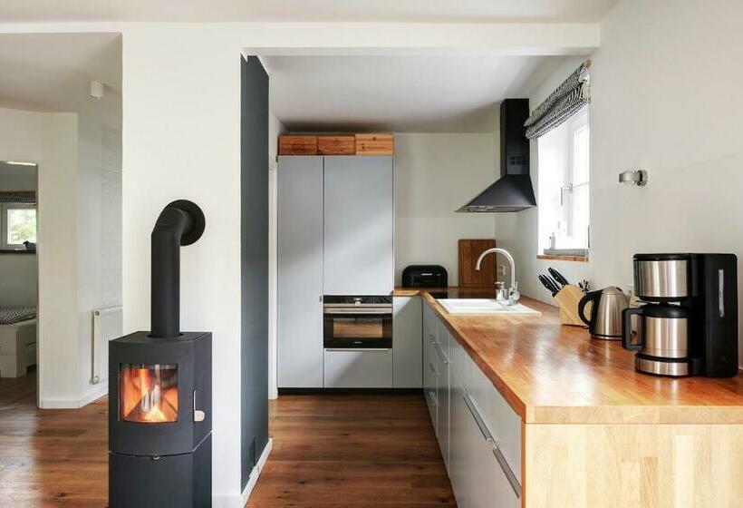 Reetdachhaus Hüs Am Wall Appartement L Hüs Am Wall