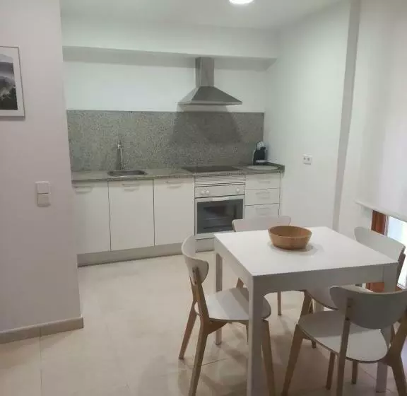 Ca Leudald 1 Descubre Besalú En Familia