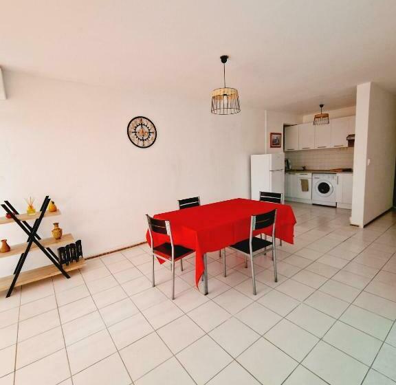 Front Cathédrale Pointe à Pitre