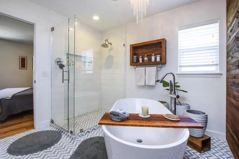 Ibis Home