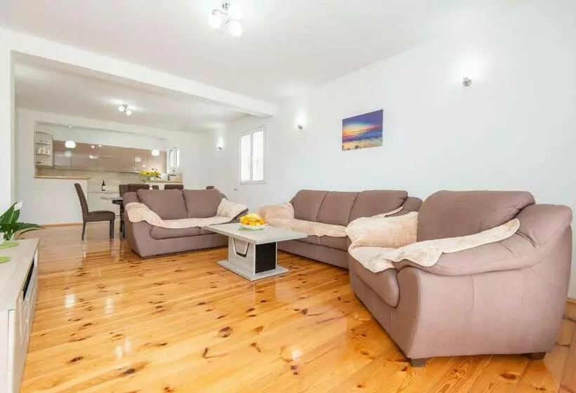 Apartment Galiot