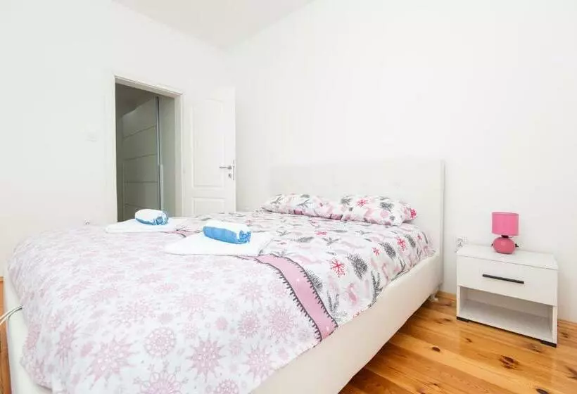 Apartment Galiot