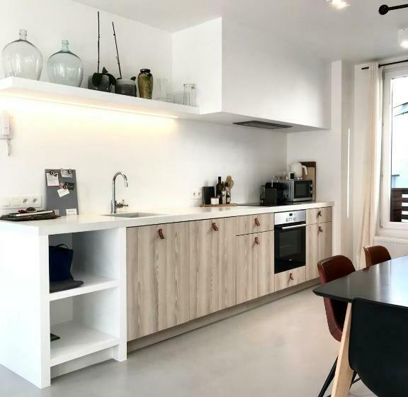 Bright City Design House!