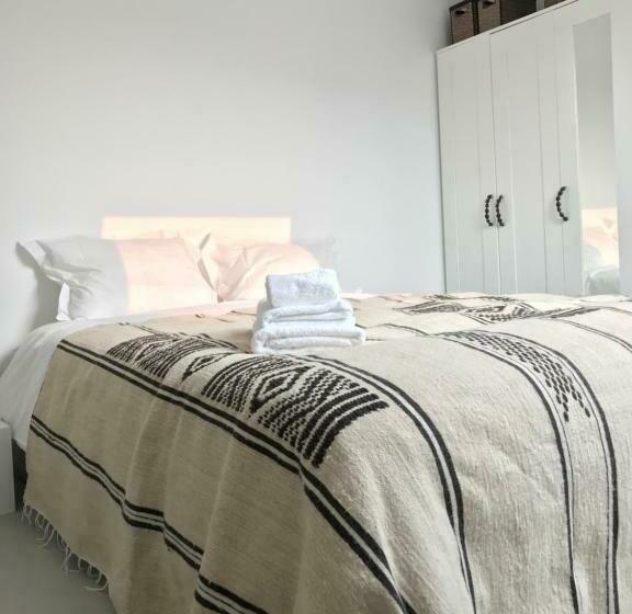 Bright City Design House!