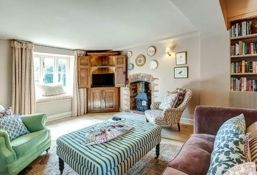 Church End Cottage