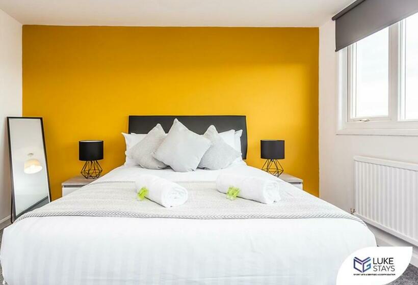 Luke Stays Wareness Street