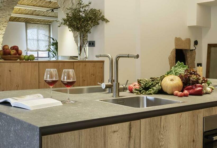 Turisme Rural Mas Ametller   Casa Gran