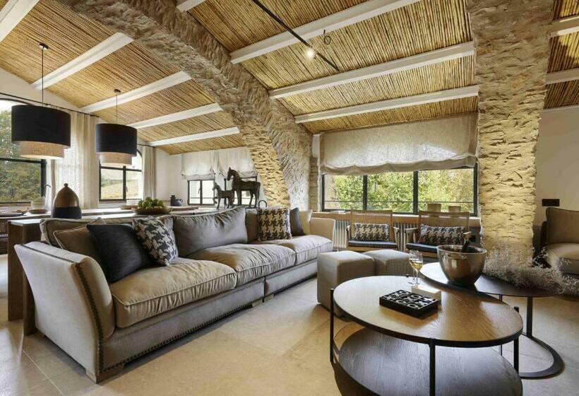 Turisme Rural Mas Ametller   Casa Gran