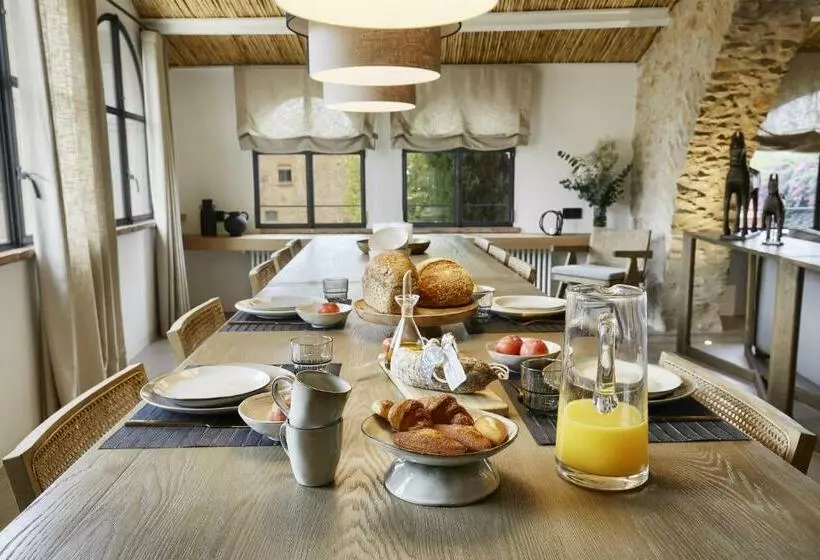 Turisme Rural Mas Ametller   Casa Gran