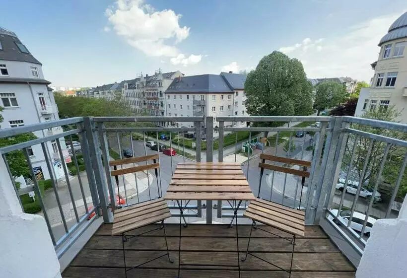 Chic And Calm With Balcony In Gorgeous Kassberg