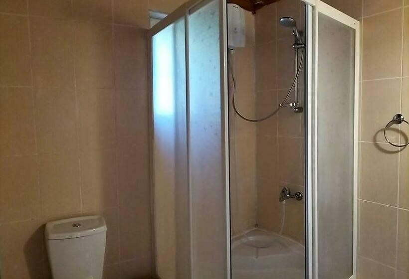 Eki̇nci̇k Te Vi̇lla Taş Ev