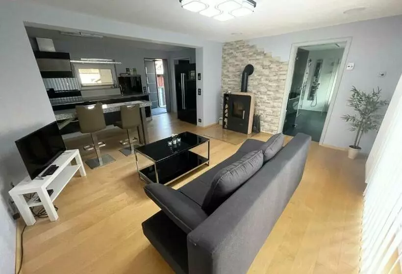 Gehobene Ferienwohnung Im Schönen Odenwald