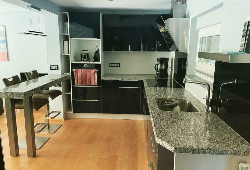 Gehobene Ferienwohnung Im Schönen Odenwald