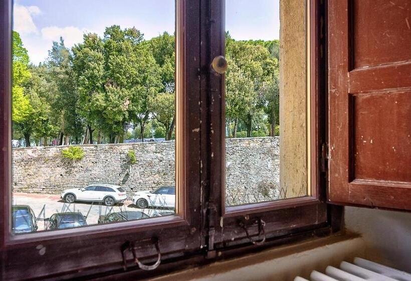 Le Notti Del Petrarca