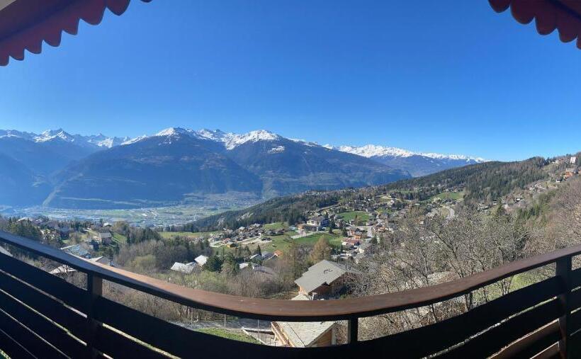 Moderno Appartamento Con Splendida Vista Alpi