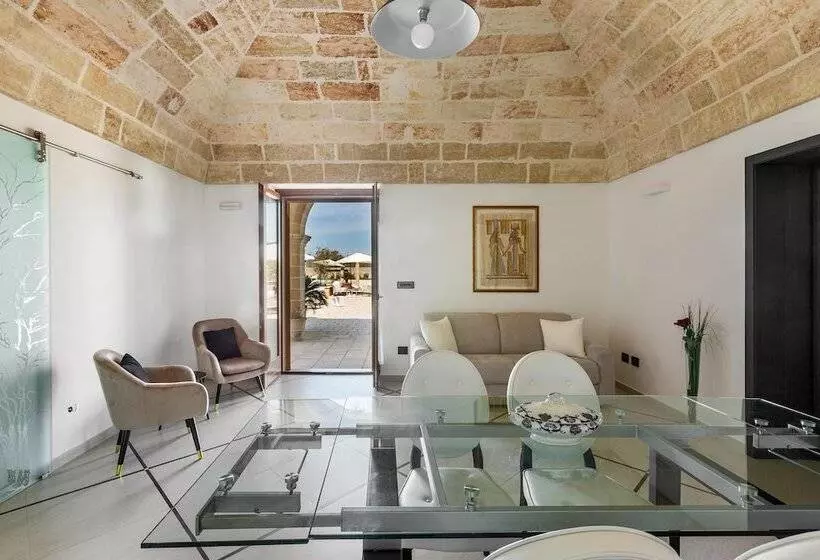 Villa Anna Suites & Events