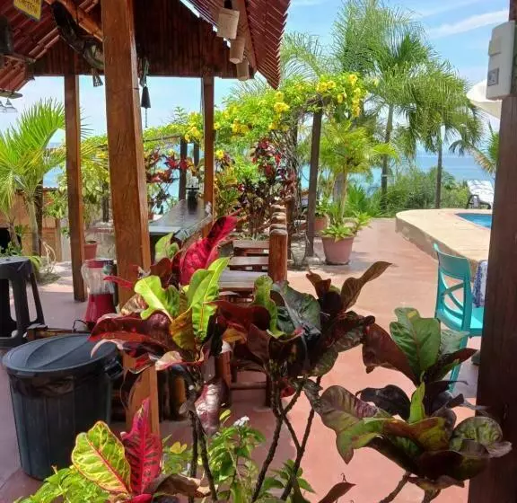 Aguaclara Su Castillo De Arena Seguro Y Privado!