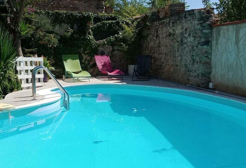 Belle Maison De Caractere Dans Village Et Sa Piscine Privée 7 Pers 3 Chambres 12 Rue Emile Zola