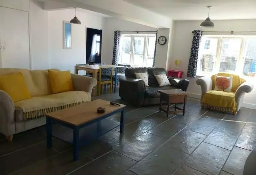 Bramble Cottage On The Edge Of Exmoor