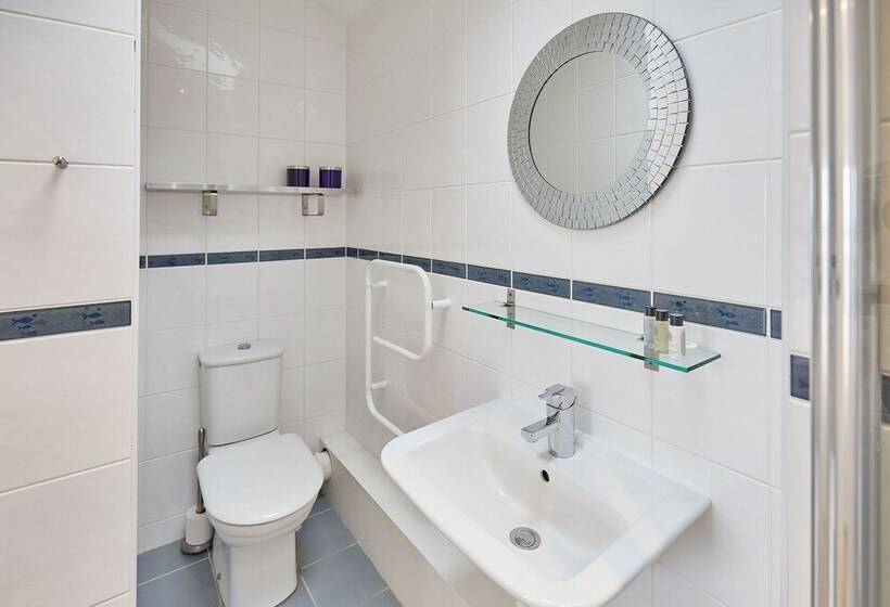 Host Stay The Plaice