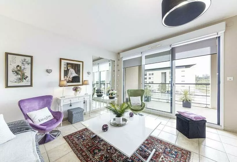 L Aragon   Appartement Vue Sur La Maine