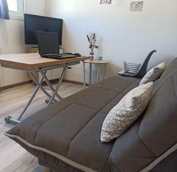 Cocon Cosy 1 Parking Terrasse Wifi Vernon Giverny