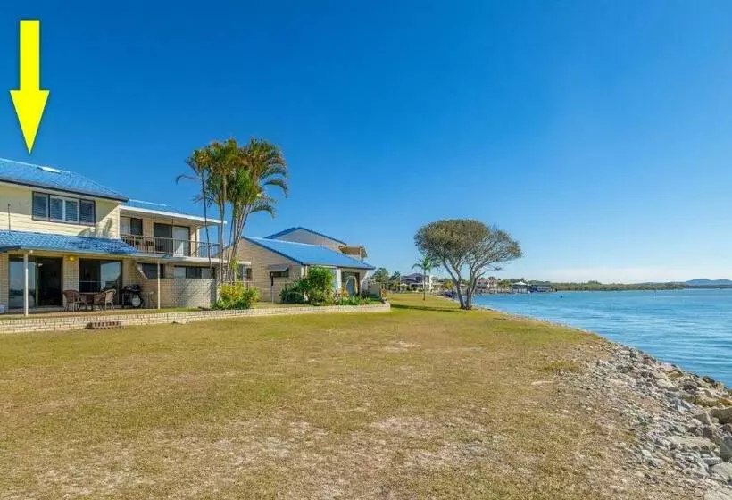 Peninsula Court Unit 9