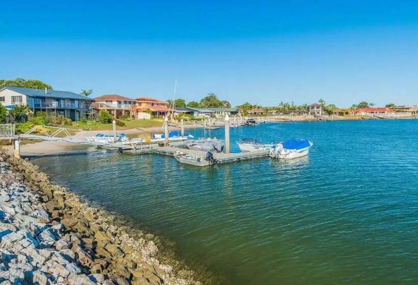 Peninsula Court Unit 9