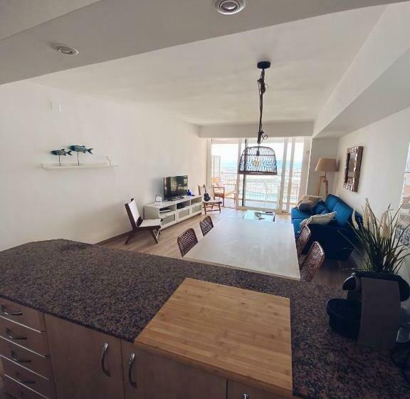 Precioso Apartamento Delante Del Mar En Palamós