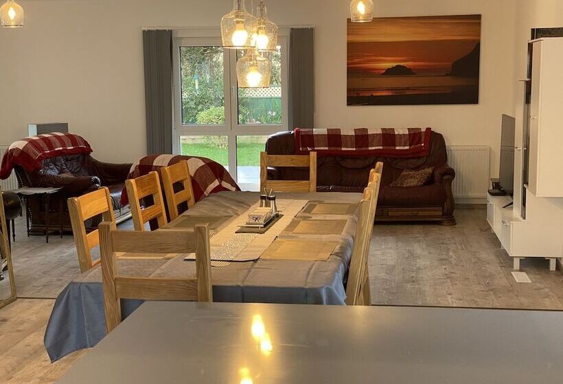 Remarkable 4 Bed House In St Minver Rock