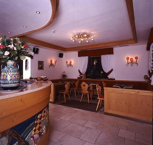 Dolomiti Hotel Cozzio