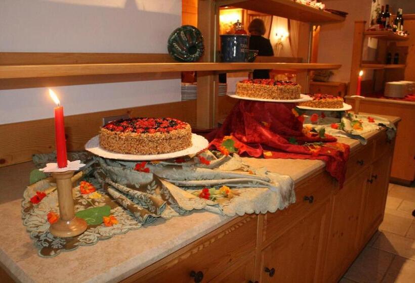 Dolomiti Hotel Cozzio