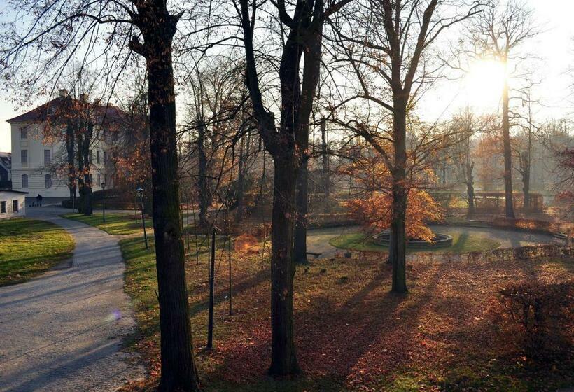 酒店 Gästehaus Zabeltitz