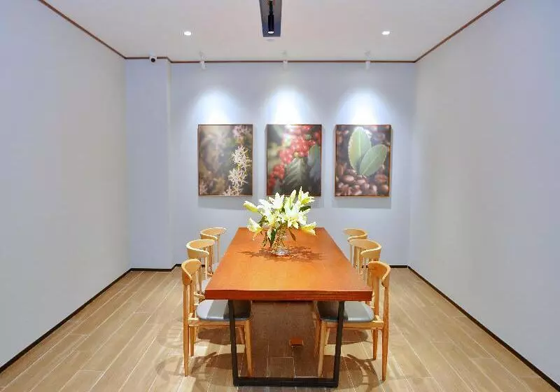 Hanting Hotel Shenzhen Nanshan Metro Station