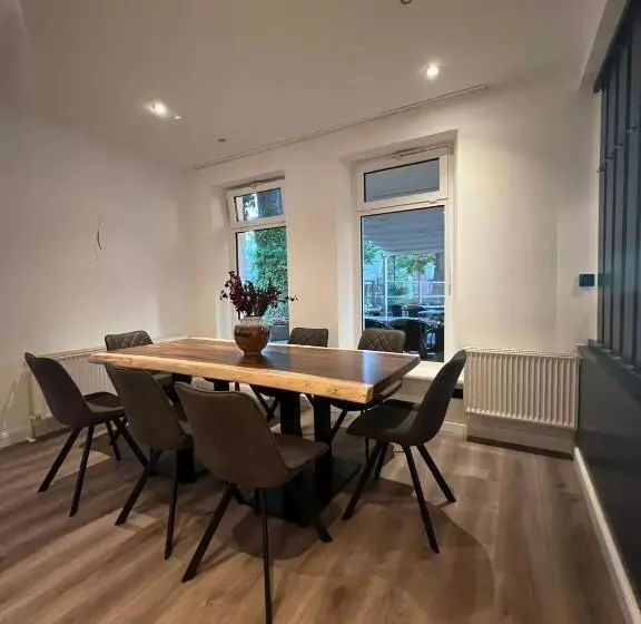 ホテル Harmshof Bispingen