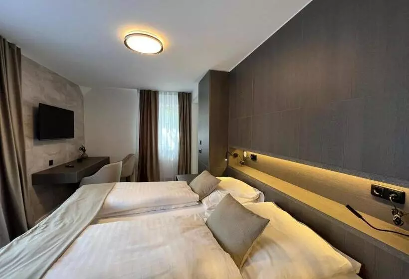 ホテル Harmshof Bispingen