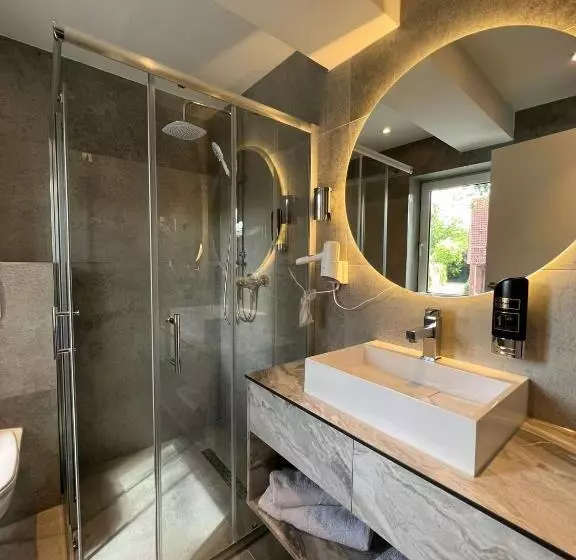 ホテル Harmshof Bispingen