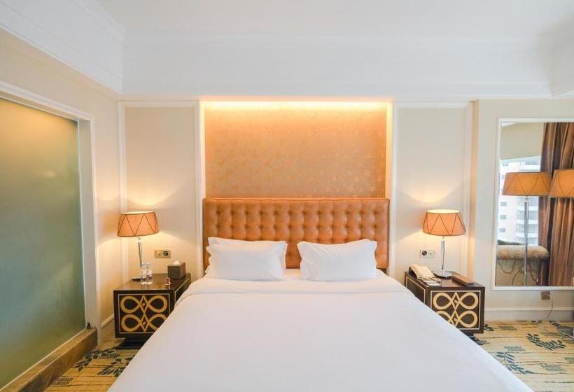 فندق Zhongshan Junchuang Century