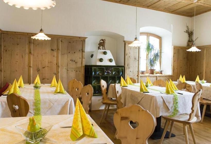 Отель Löwenwirt