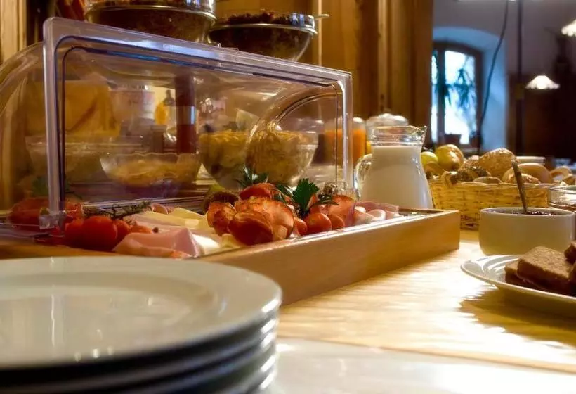 Отель Löwenwirt