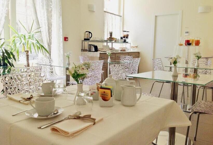 فندق Palazzo Ruschioni Boutique