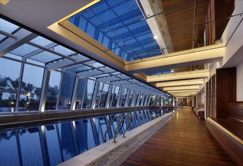 Hotel Sovereign  Zhanjiang