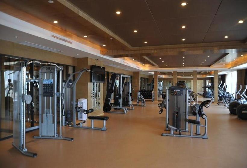 Hotel Sovereign  Zhanjiang