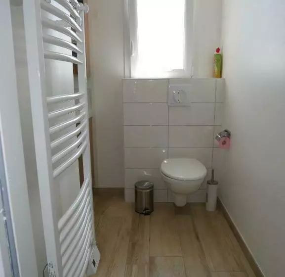 Appartement Lumineux Au Calme