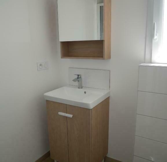 Appartement Lumineux Au Calme