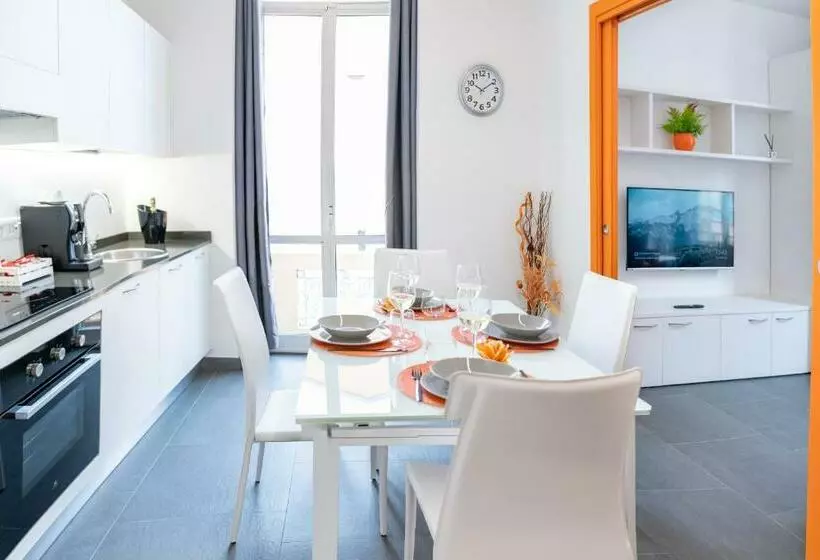 Colours Apartments & Rooms