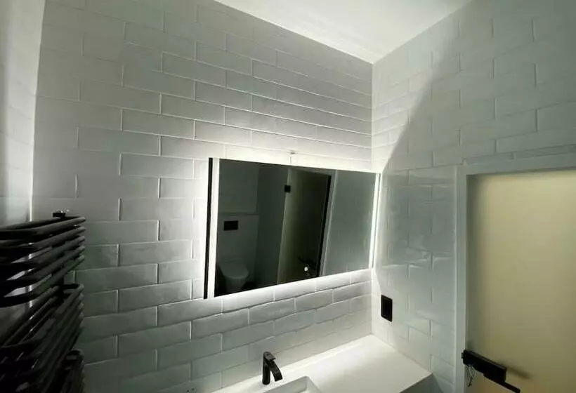 Design Apartment In The Centre Of Vienna
