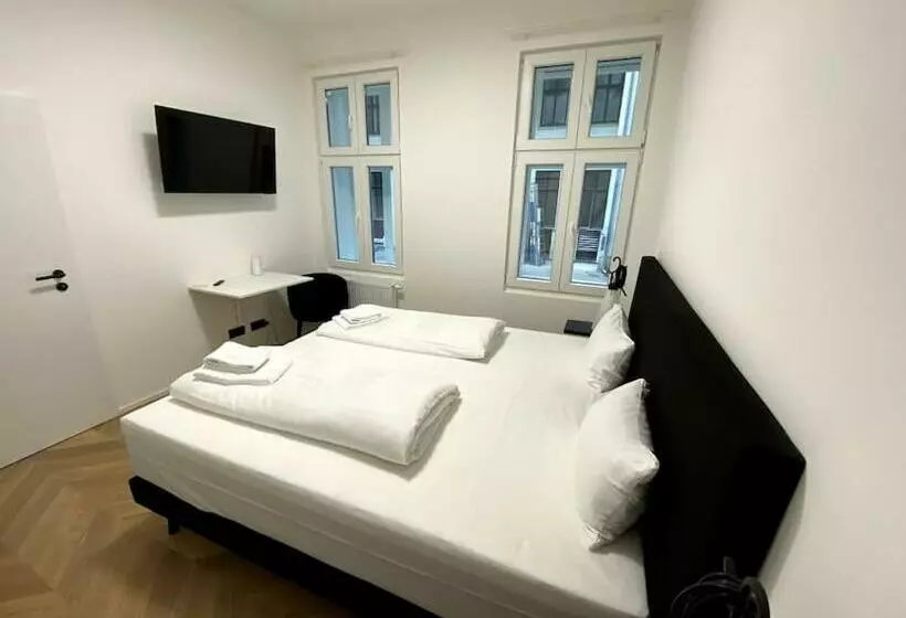 Design Apartment In The Centre Of Vienna