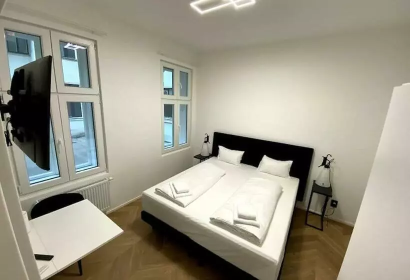 Design Apartment In The Centre Of Vienna