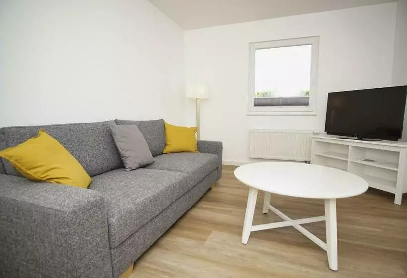 Ferienwohnung Mit Terrasse In Ruhiger Lage   Haus Südperd Fewo Strandwinde